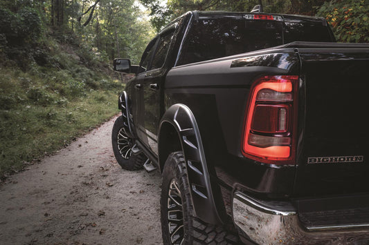 Bushwacker 19-22 GMC Sierra 1500 DRT Style Flares 4pc - Black