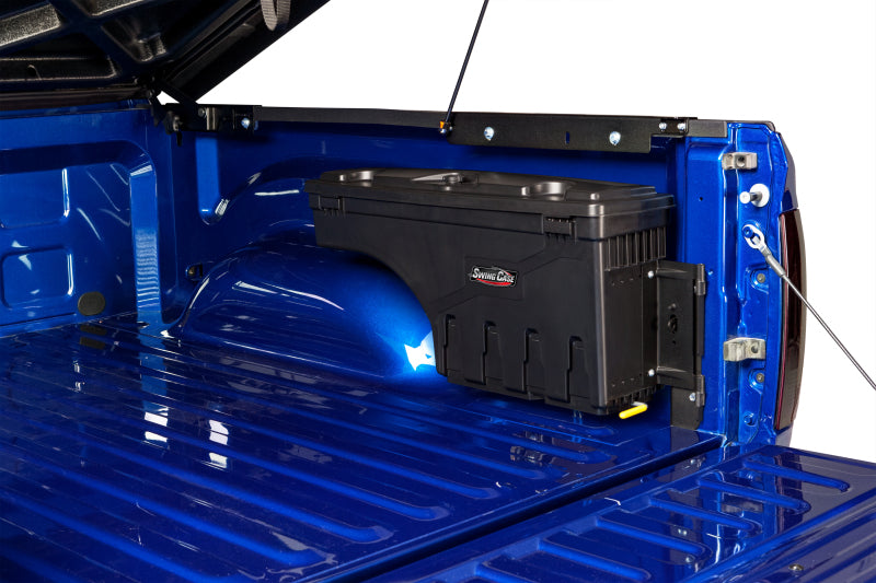 UnderCover 07-20 Toyota Tundra Drivers Side Swing Case - Black Smooth - Mammoth Racing -