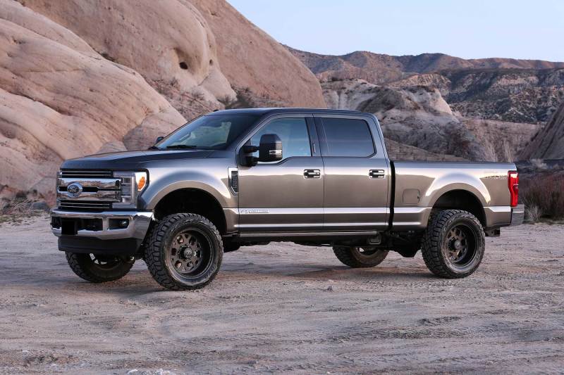 Fabtech 17-21 Ford F250/350 4WD Diesel 4in 4Link Sys w/Coils & 2.25 Dl Resi Frt & Dl Rr Shks - Mammoth Racing -