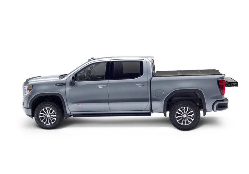 UnderCover 19-21 Ram 1500 6.4ft (Does not fit Rambox) Triad Bed Cover - Mammoth Racing -