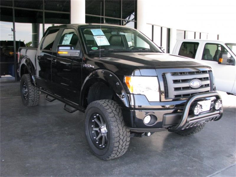 N-Fab Nerf Step 09-14 Ford F-150/Raptor/Lobo SuperCrew 5.5ft Bed - Gloss Black - W2W - 3in - Mammoth Racing -