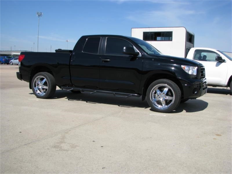 N-Fab Nerf Step 07-17 Toyota Tundra Double Cab 6.5ft Bed - Gloss Black - Bed Access - 3in - Mammoth Racing -