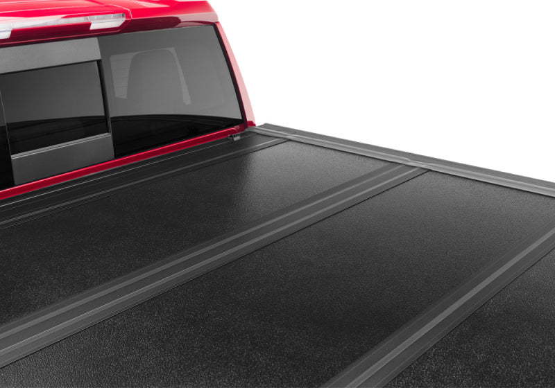 UnderCover 19-20 Chevy Silverado 1500 (w/ or w/o MPT) 5.8ft Flex Bed Cover - Mammoth Racing -