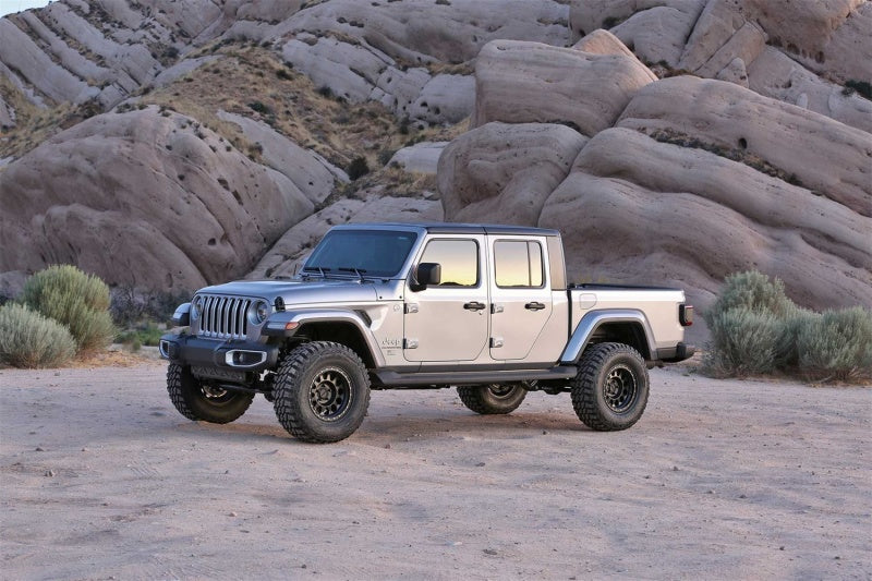 Fabtech 20-21 Jeep JT 4WD Gas 3in Trail w/Dlss Shks - Mammoth Racing -