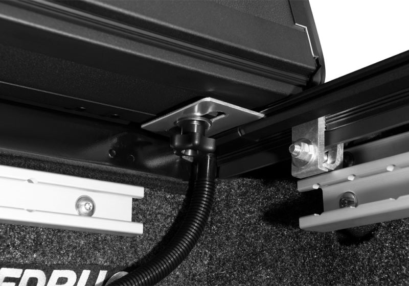 BAK 2022 Nissan Frontier 6ft Bed BAKFlip MX4 Matte Finish - Mammoth Racing -