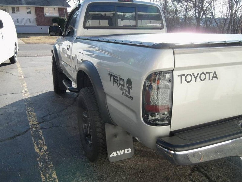Spyder Toyota Tacoma 01-04 LED Tail Lights Smoke ALT-YD-TT01-LED-SM - Mammoth Racing -