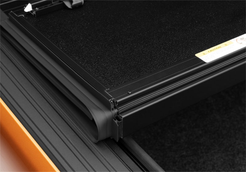 UnderCover 19-20 Ford Ranger 5ft Armor Flex Bed Cover - Black Textured - Mammoth Racing -