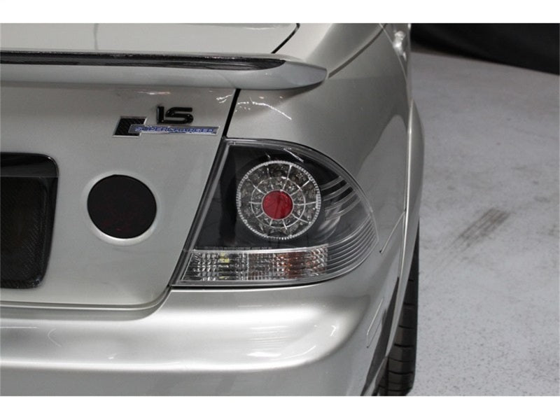 Spyder Lexus IS 300 01-05 LED Tail Lights Black ALT-YD-LIS300-LED-BK - Mammoth Racing -