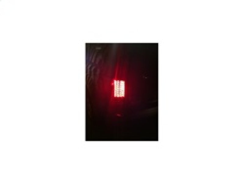 Spyder Jeep Grand Cherokee 05-06 LED Tail Lights Black ALT-YD-JGC05-LED-BK - Mammoth Racing -