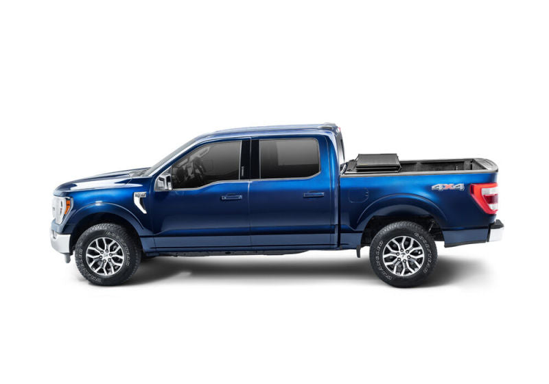 UnderCover 04-21 Ford F-150 5.5ft Triad Bed Cover - Mammoth Racing -