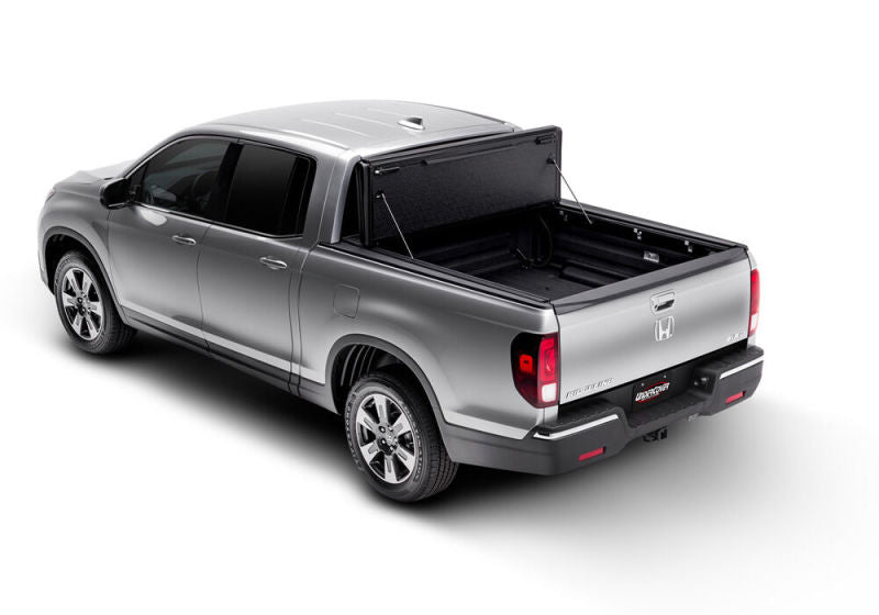 UnderCover 12-17 Isuzu Dmax 5ft Flex Bed Cover - Mammoth Racing -