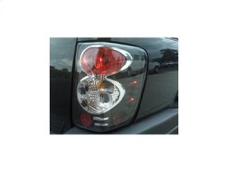 Spyder Jeep Grand Cherokee 99-04 Euro Style Tail Lights Black ALT-YD-JGC99-BK - Mammoth Racing -