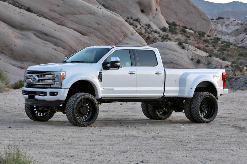Fabtech 2018 Ford F450/f550 4WD Diesel 6in Rad Arm Sys w/Coils & Stealth - Mammoth Racing -