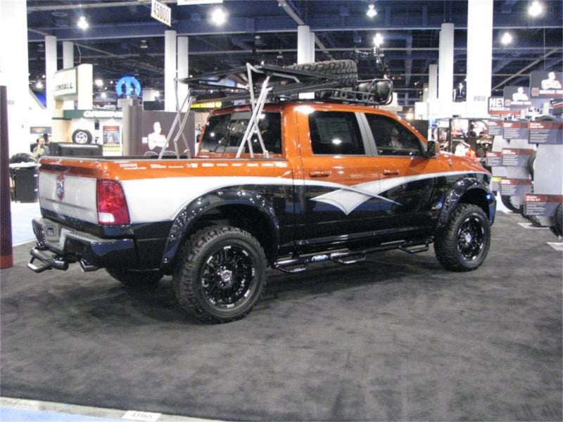 N-Fab Nerf Step 09-15.5 Dodge Ram 1500 Crew Cab 5.7ft Bed - Gloss Black - Bed Access - 3in - Mammoth Racing -