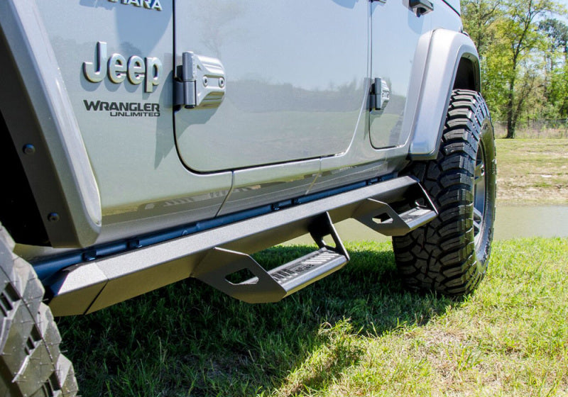 N-Fab Predator Pro Step System 2018 Jeep Wrangler JL 4 Door SUV - Tex. Black - Mammoth Racing -