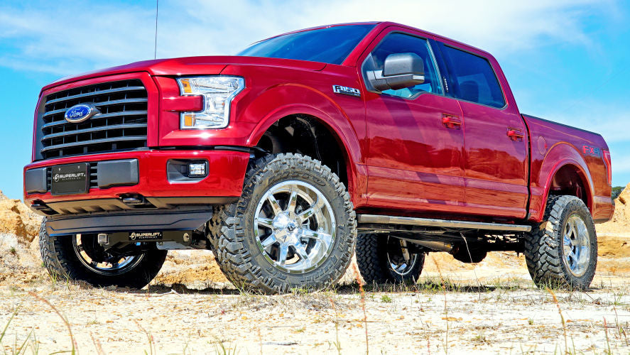 Superlift 15-20 Ford F-150 4WD 4.5in Lift Kit w/ Fox 2.0 Shocks - Mammoth Racing -
