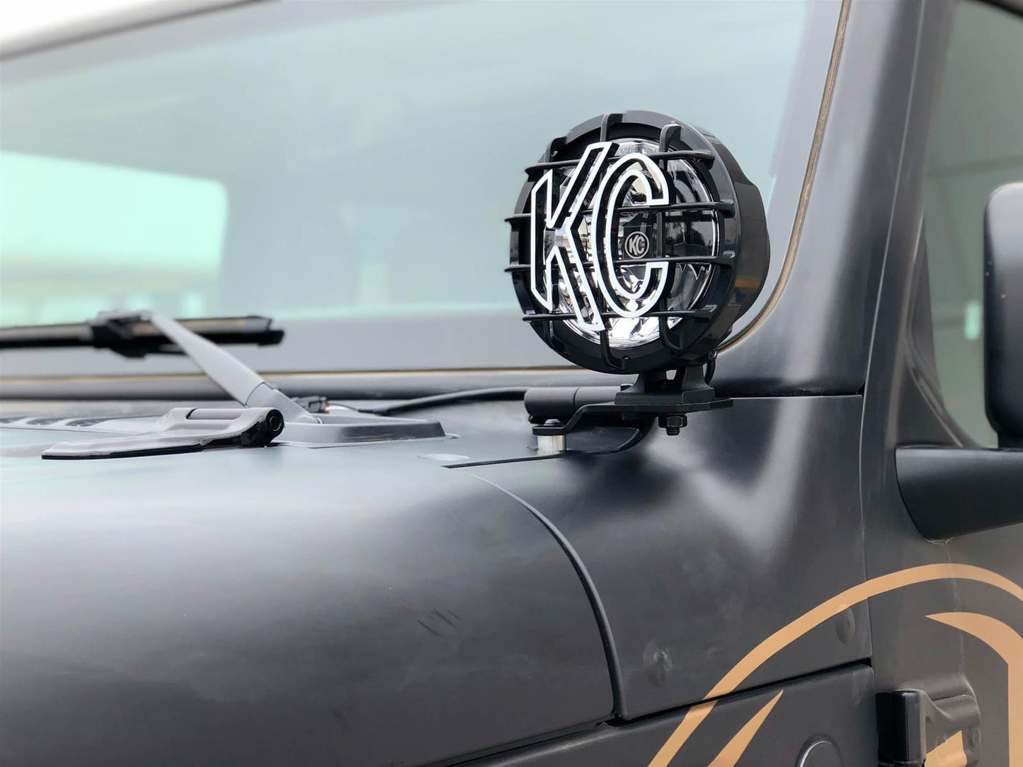 KC HiLiTES 18-23 Jeep JL/JT/4xe 6in Pro6 Gravity LED Pillar Mount 2-Light Sys (20w Spot Beam) - Mammoth Racing -