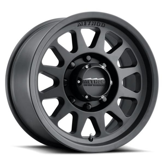 Method Mr704 HD 17x9 18mm Offset 8x170 130.81mm CB Matte Black Wheel - Mammoth Racing -