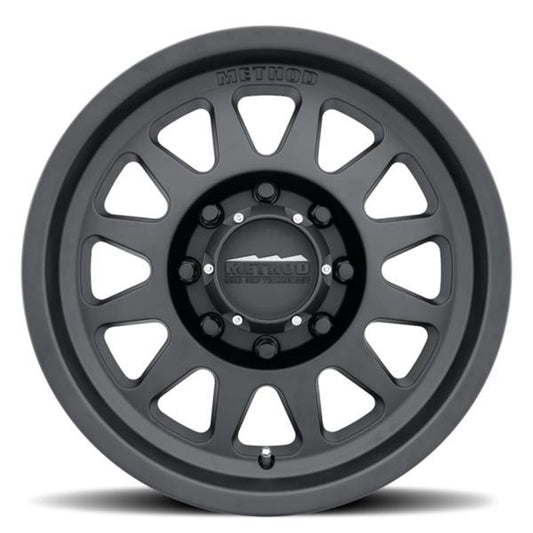 Method Mr704 HD 17x9 18mm Offset 8x170 130.81mm CB Matte Black Wheel