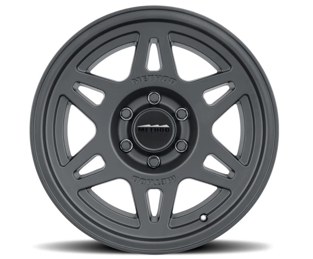 Method Mr706 Bead Grip 17x7.5 30mm Offset 5x4.5 4.5mm Matte Black Wheel - Mammoth Racing -