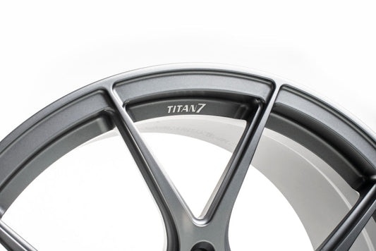 Forgestar F14 19x9.5 / 5x114.3 BP / Et29 / 6.4in BS Gloss Anthracite Wheel
