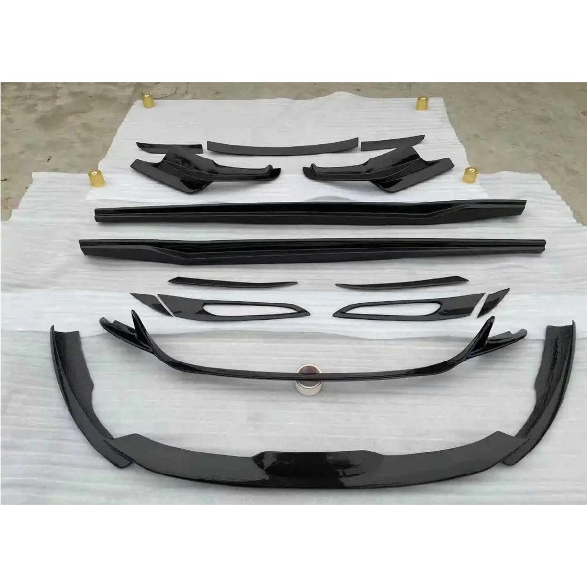 Prepreg Carbon Fiber N Style Full Aero Body Kit for Ferrari 812 Superfast