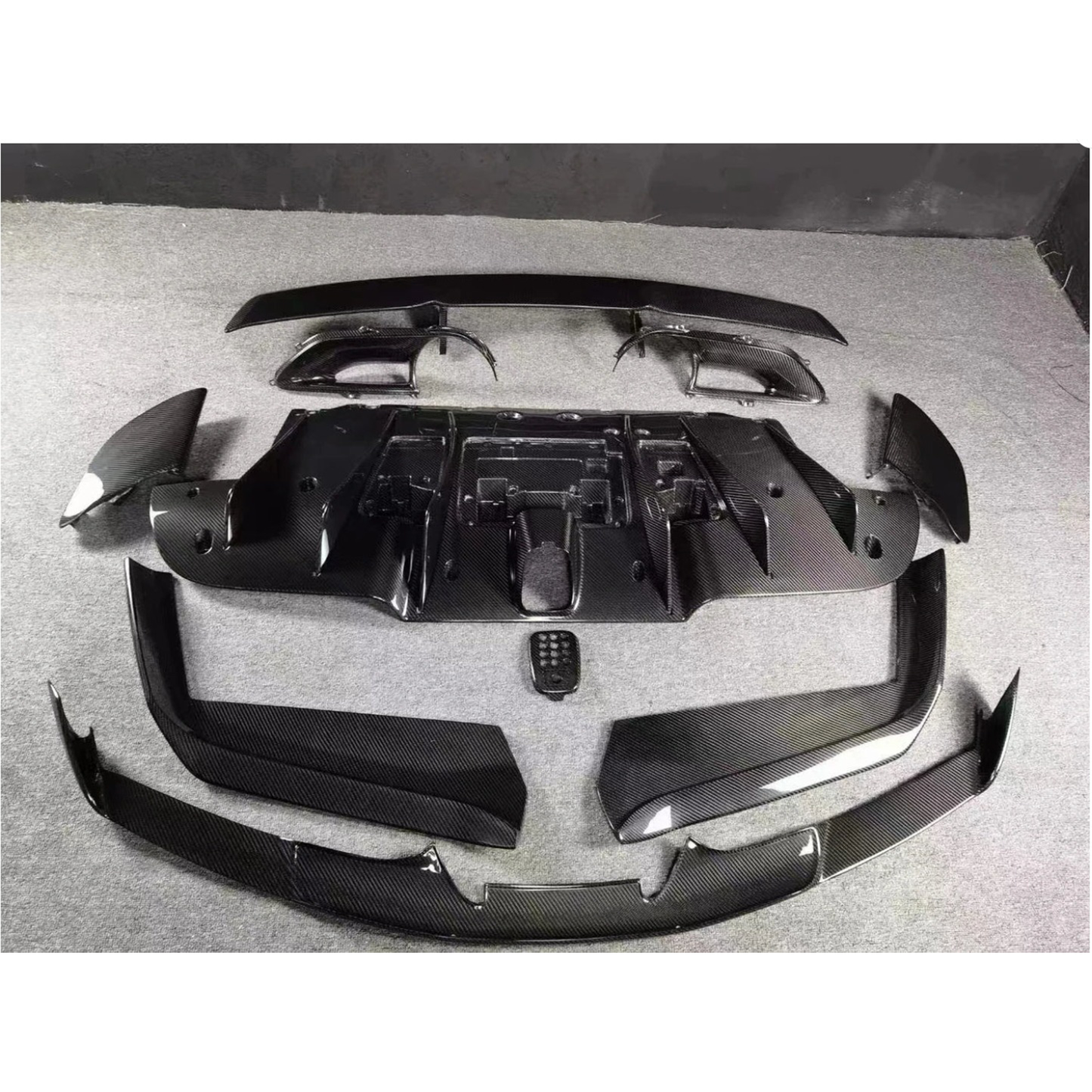 N Style Carbon Fiber Body Kit for Ferrari 488 GTB Spider